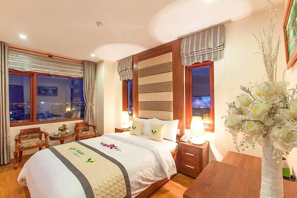 Moonlight Hotel Suites & Spa - Near Dragon Bridge, High Floor With Beautiful City View, River View