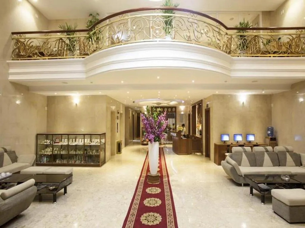 Moonlight Hotel Suites & Spa - Romantic River View & City View, High Floor, Near Dragon Bridge Đà Nẵng
