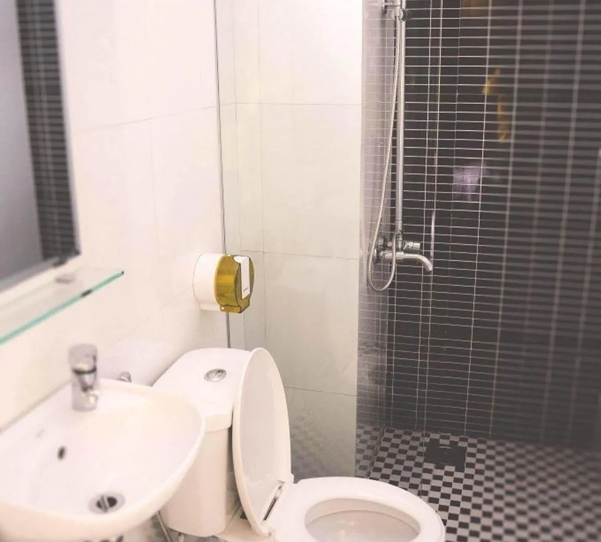 Moonlight Hotel Suites & Spa - Romantic River View & City View, High Floor, Near Dragon Bridge Đà Nẵng