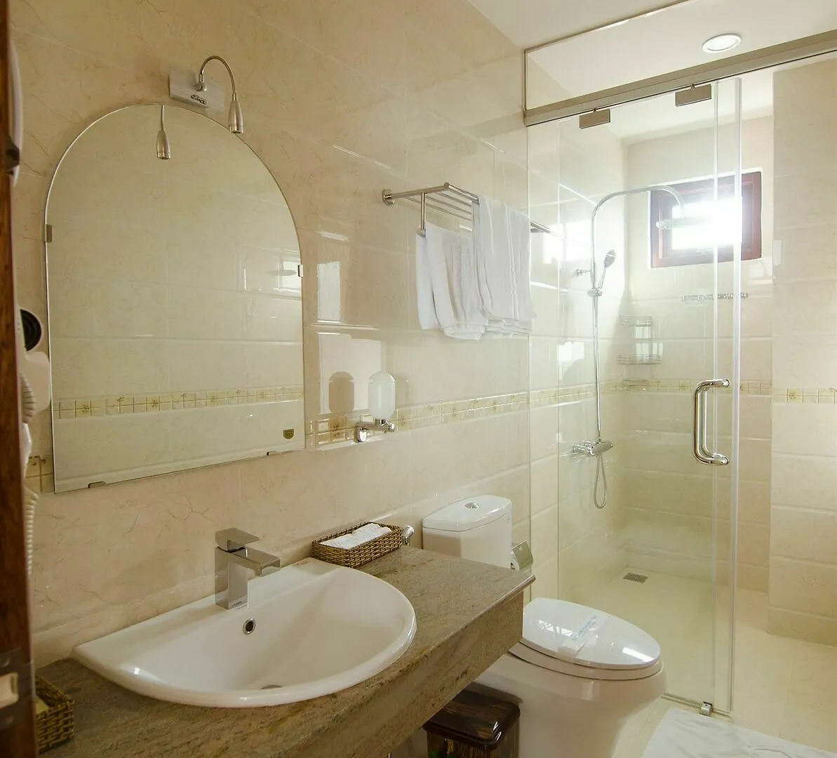 Moonlight Hotel Suites & Spa - Near Dragon Bridge, High Floor With Beautiful City View, River View Đà Nẵng