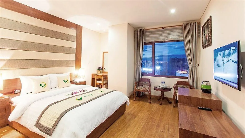 Moonlight Hotel Suites & Spa - Romantic River View & City View, High Floor, Near Dragon Bridge Da Nang 4*,  Vietnam