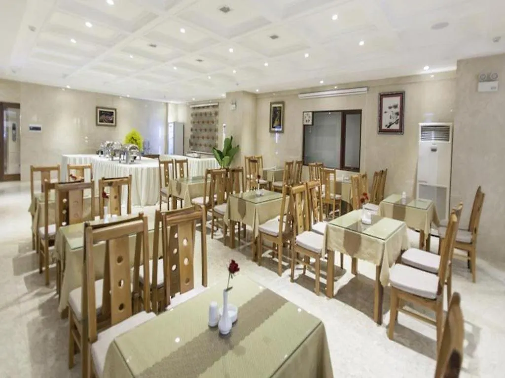 Moonlight Hotel Suites & Spa - Romantic River View & City View, High Floor, Near Dragon Bridge Da Nang