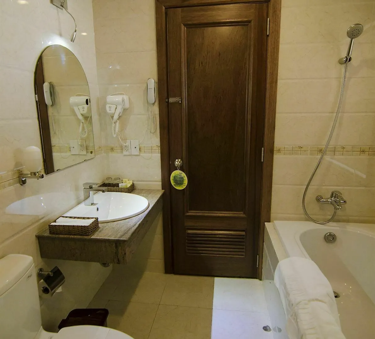Moonlight Hotel Suites & Spa - Romantic River View & City View, High Floor, Near Dragon Bridge Da Nang Vietnam